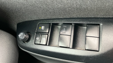 Toyota Yaris Cross 1.5 Hybrid Icon 5dr CVT Hybrid Estate